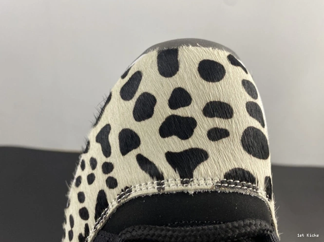 1st Kicks AIR ANIMAL AR0715-010 INSTINCT 11 JORDAN 0714